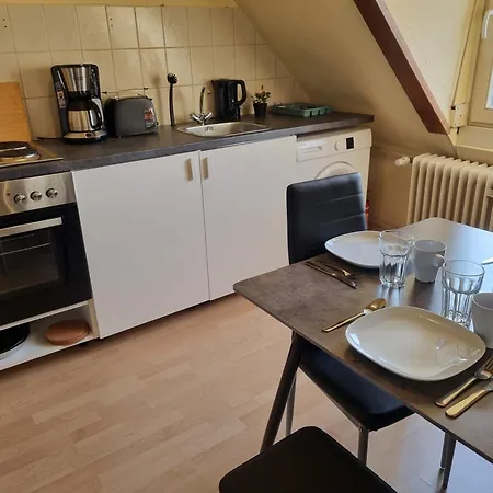 Komfortable Mit 3 Schlafzimmern Und Guter Anbindung